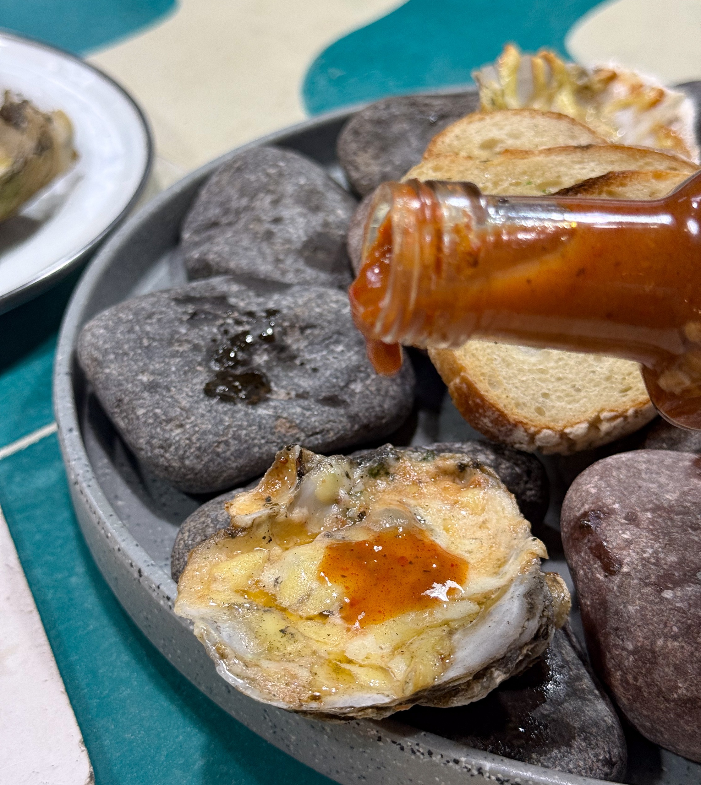 Ostiones Gratinados Baja Norte Food Bar