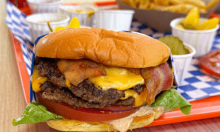 The Joy of Finding Spectacular Southern California Style Burgers in Guadalajara ~ Eureka Burgers