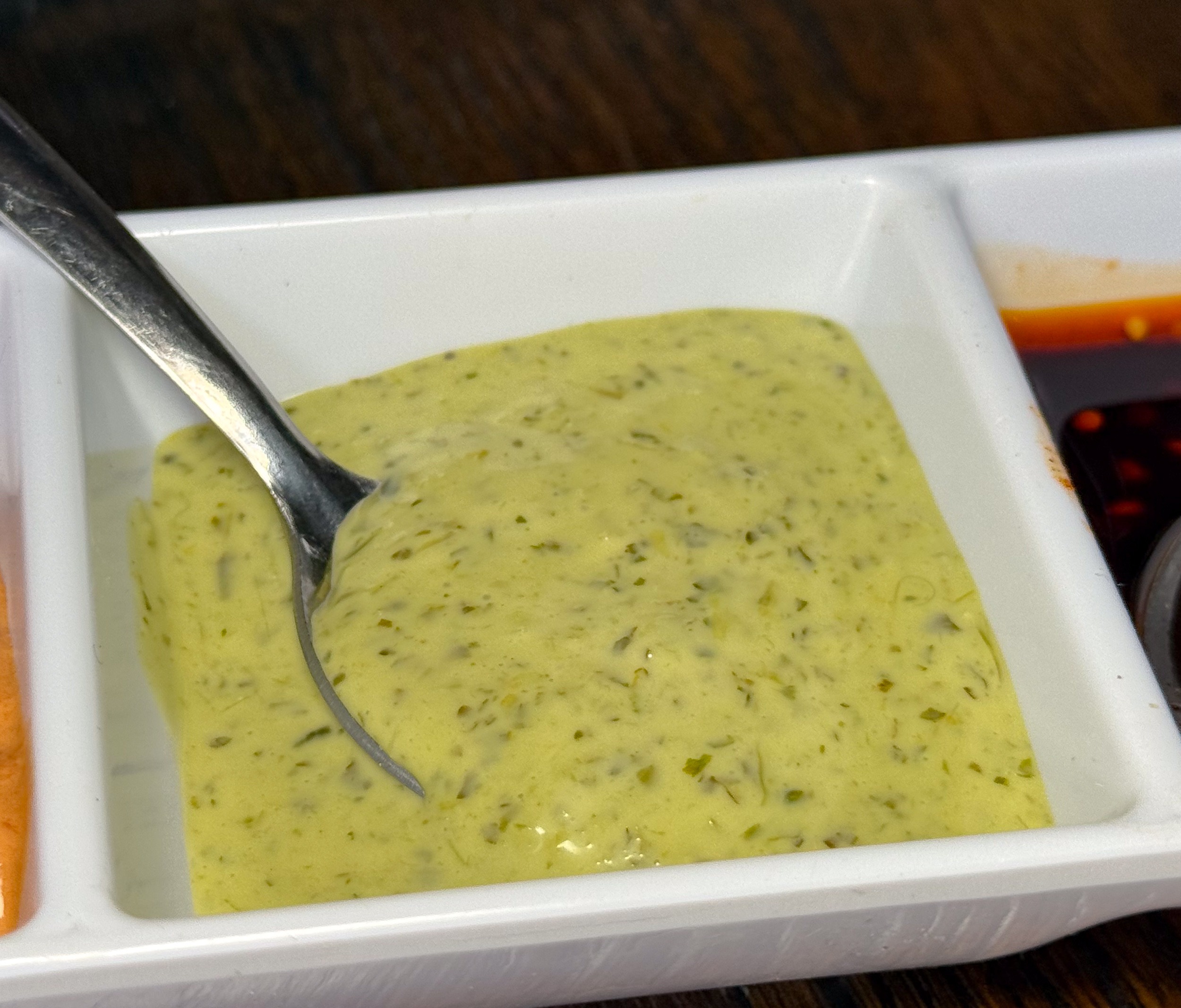 Sauce Pesto & Tomate Pizzeria Guadalajara