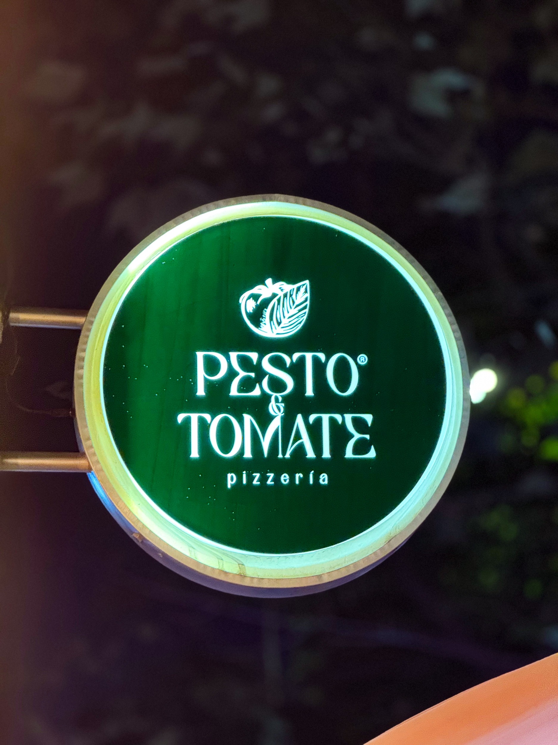 Pesto & Tomate Pizzeria Guadalajara