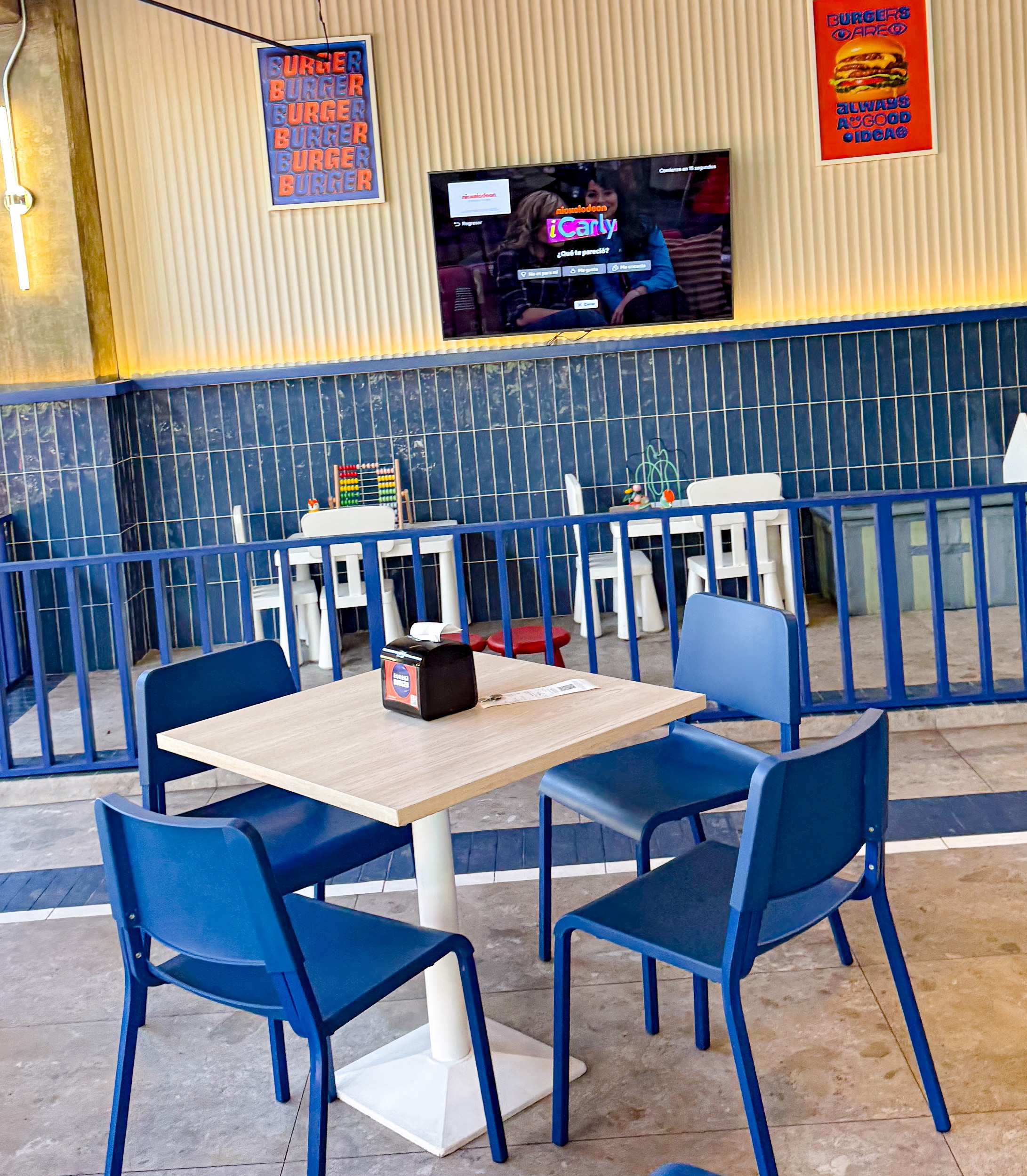 Seating Eureka Burgers Guadalajara