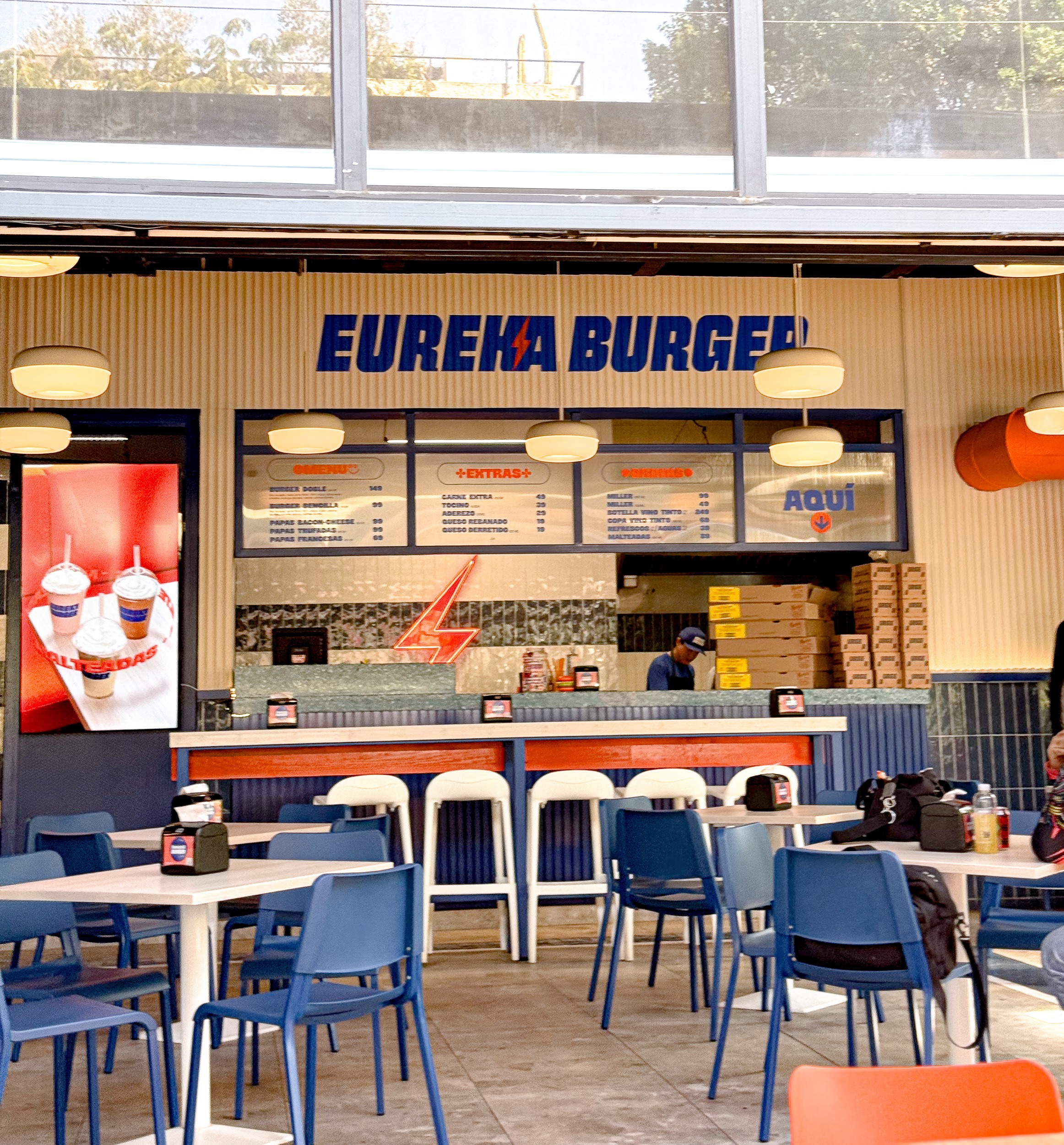 Eureka Burgers - Celebrating Guadalajara Mexico 
