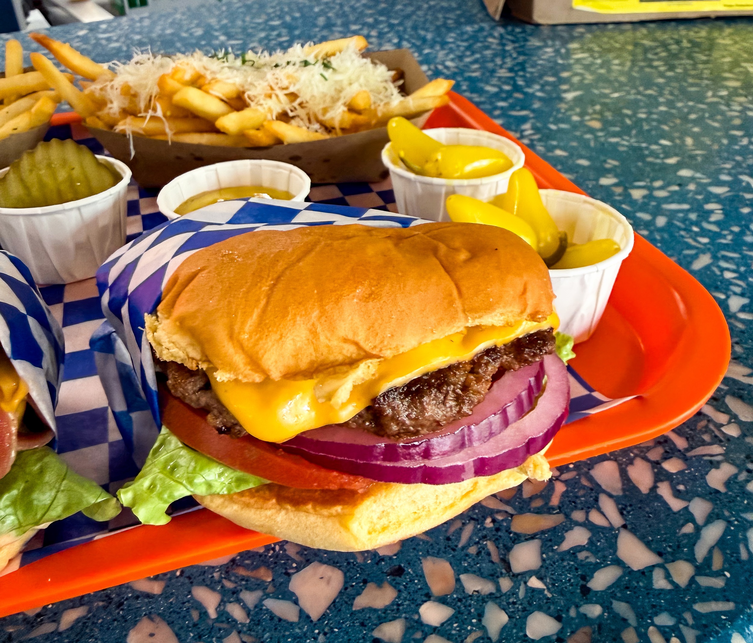 Cheeseburgers Guadalajara Eureka Burgers